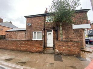 1 bedroom house share for rent in Portland Road, Hucknall, Nottingham, NG15