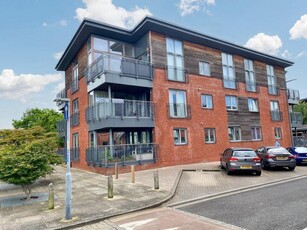 2 bedroom apartment for rent in Crossley Road, Worcester, WR5