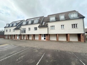 2 bedroom apartment for rent in Hawkes Way, Maidstone, Kent, ME15