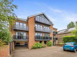 2 bedroom apartment for sale in Dyke Road, South Court, BN1