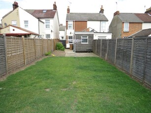 2 bedroom end of terrace house for rent in Bramford Lane, IPSWICH, IP1