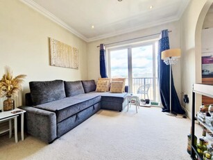 2 bedroom flat for rent in Brookbank Close, Cheltenham, GL50