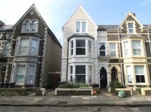 2 bedroom flat for rent in Connaught Road, Roath, Cardiff, CF24