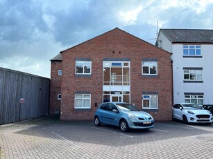 2 bedroom flat for rent in Diglis Road, Diglis, Worcester, WR5