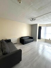 2 bedroom flat for rent in Gordon Road, Cardiff(City), CF24