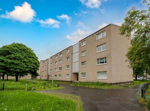 2 bedroom flat for rent in Plantation Square, Glasgow, G51