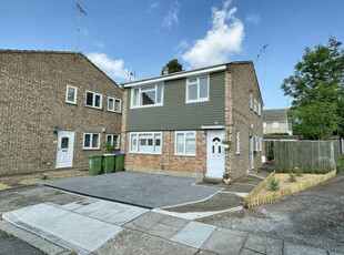 2 bedroom maisonette for rent in Frimley Court, Sidcup, DA14 6JG, DA14