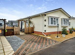 2 Bedroom Park Home For Sale In Carmarthenshire