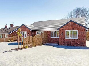 2 Bedroom Semi-detached Bungalow For Sale In Creswell