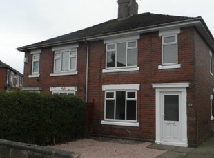 2 bedroom semi-detached house for rent in Gordon Road, Stoke-on-Trent, ST6