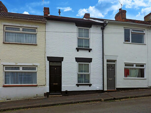 2 bedroom terraced house for rent in Stanley Street, Swindon, Wiltshire, SN1