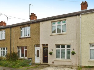 2 bedroom terraced house for sale in St. Marys Avenue, Stony Stratford, Milton Keynes, Buckinghamshire, MK11