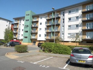 3 Bedroom Apartment For Rent In Hatfield