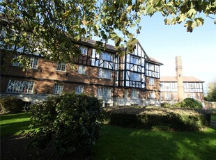 3 bedroom apartment for rent in Millbrook Road East, Southampton, Hampshire, SO15