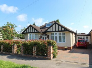 3 bedroom bungalow for sale in Conway, Tickford Street, Newport Pagnell, MK16