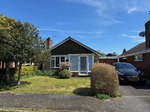 3 Bedroom Detached Bungalow For Sale In Southampton, Hampshire