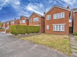 3 Bedroom Detached House For Sale In Heath Hayes