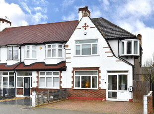 3 Bedroom End Of Terrace House For Sale In Beckenham