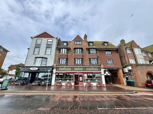 3 Bedroom Flat For Rent In Bexhill-on-sea