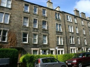 3 bedroom flat for rent in Glen Street, Tollcross, Edinburgh, EH3