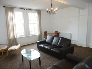 3 bedroom flat share for rent in High Road, Beeston, NG9 2JP, NG9