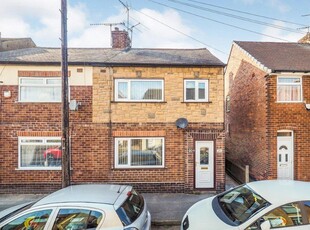 3 bedroom house for rent in Claremont Avenue, Hucknall, NG15