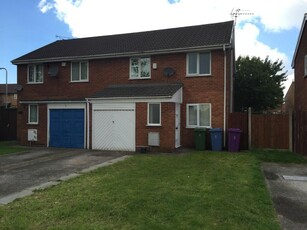 3 bedroom semi-detached house for rent in Gwent Close, Liverpool, L6