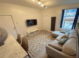 3 Bedroom Semi-detached House For Rent In Lenton