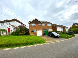 3 bedroom semi-detached house for rent in Link Road, Canterbury, CT2