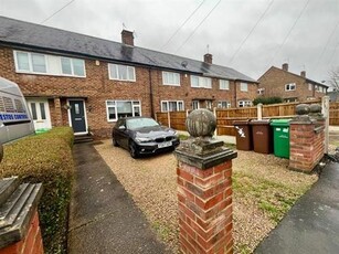 3 bedroom semi-detached house for rent in Pastures Avenue, NG11