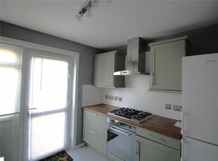 3 bedroom terraced house for rent in Doria Drive, Gravesend, Kent, DA12
