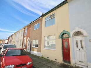 3 bedroom terraced house for rent in Jersey Road, Portsmouth, PO2