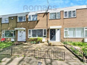 3 Bedroom Terraced House For Sale In Farnborough