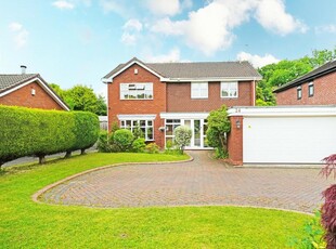 4 bedroom detached house for rent in Arley Road, Solihull, B91