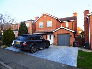 4 bedroom detached house for rent in Cross Waters Close, Northampton, NN4