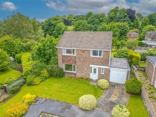 4 bedroom detached house for sale in The Close, Thorner, Leeds, West Yorkshire, LS14