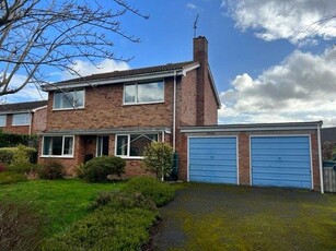4 Bedroom Detached House For Sale In Welshpool, Powys