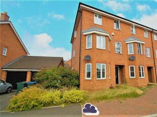 4 bedroom end of terrace house for rent in Shropshire Drive, Coventry, CV3 1PH, CV3