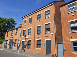 4 bedroom flat for rent in 268c, North Sherwood Street, Nottingham, NG1 4EN, NG1