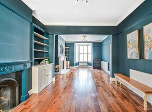 4 Bedroom House For Rent In Wimbledon, London