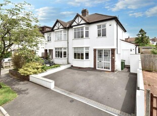 4 bedroom semi-detached house for sale in Lake Road, Westbury on Trym, BS10