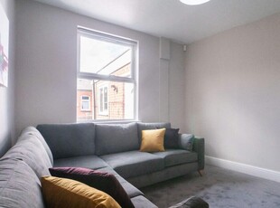 4 bedroom terraced house for rent in Collison Street, Radford, Nottingham, NG7