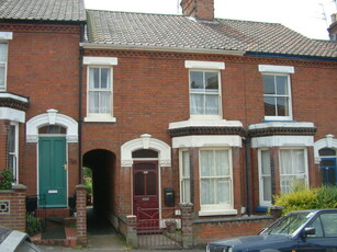 4 bedroom terraced house for rent in Lincoln Street,Norwich,NR2