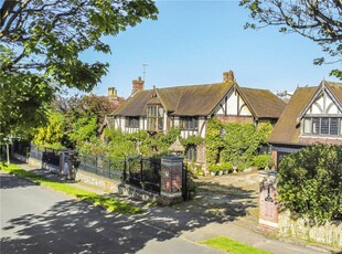 5 bedroom detached house for sale in Dean Court Road, Rottingdean, Brighton, East Sussex, BN2