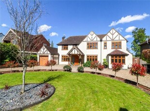 5 Bedroom Detached House For Sale In Kings Langley, Herts