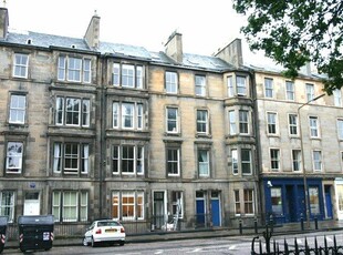 5 bedroom flat for rent in East London Street, New Town, Edinburgh, EH7