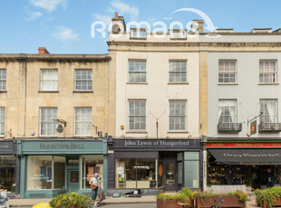 5 bedroom maisonette for rent in Princess Victoria Street, Heart of Clifton Village, BS8