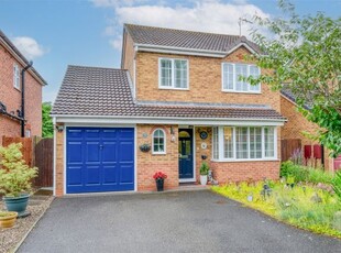 Detached house for sale in Peart Drive, Studley, Warwickshire B80