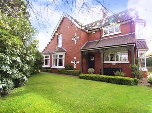Detached house for sale in Stafford Road, Uttoxeter ST14