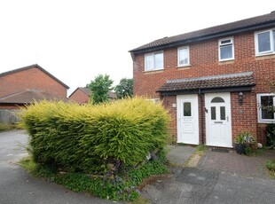 End terrace house to rent in Woodmoor Close, Marchwood SO40
